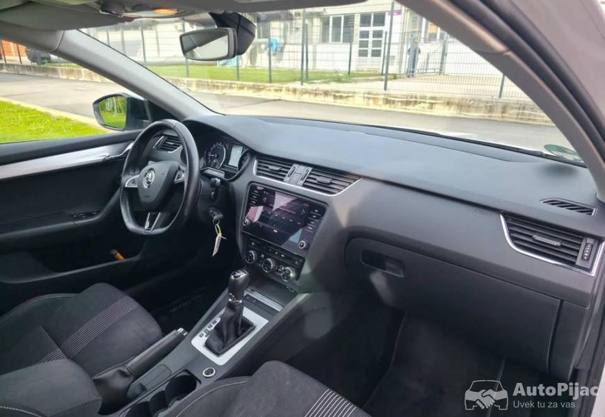 2018_skoda_octavia_16_tdi_kontakt_14_polovni_automobili_autopijac.rs