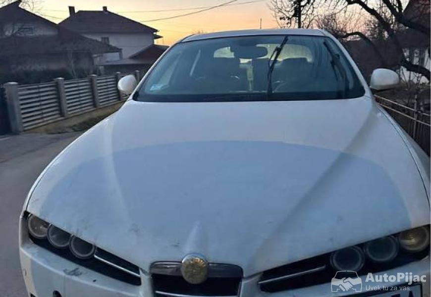 alfa_romeo_159_24_q4_209ks_reg_140126_1_polovni_automobili_autopijac.rs