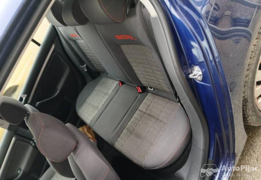 golf_5_14_benzin_delovii_8_polovni_automobili_autopijac.rs