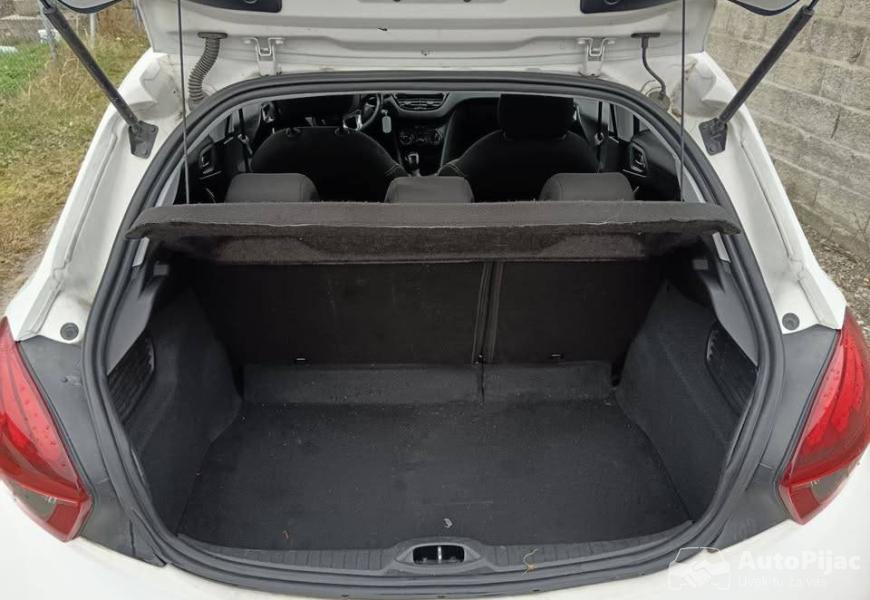 peugeot_208_benzin_2017_god_12_polovni_automobili_autopijac.rs