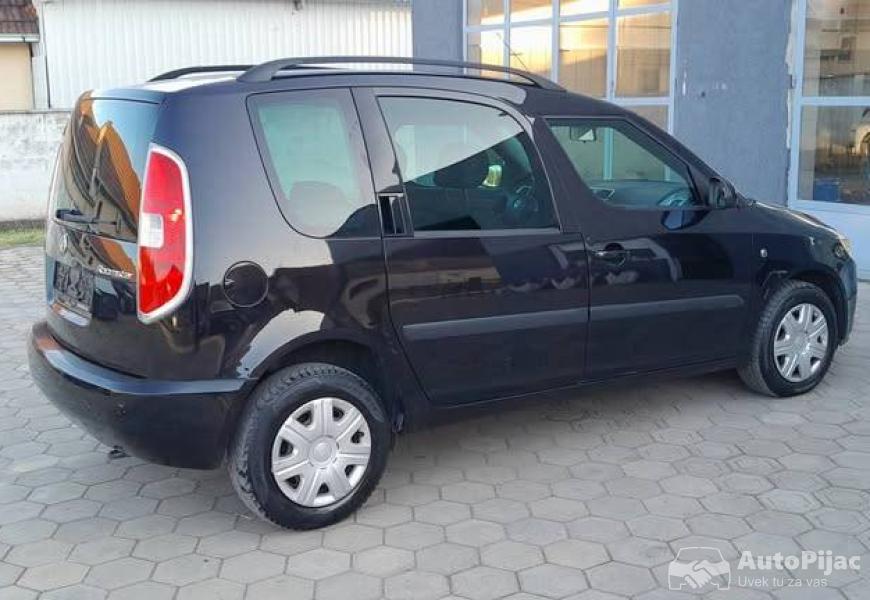 skoda_roomster_12benzin_2008god_8_polovni_automobili_autopijac.rs