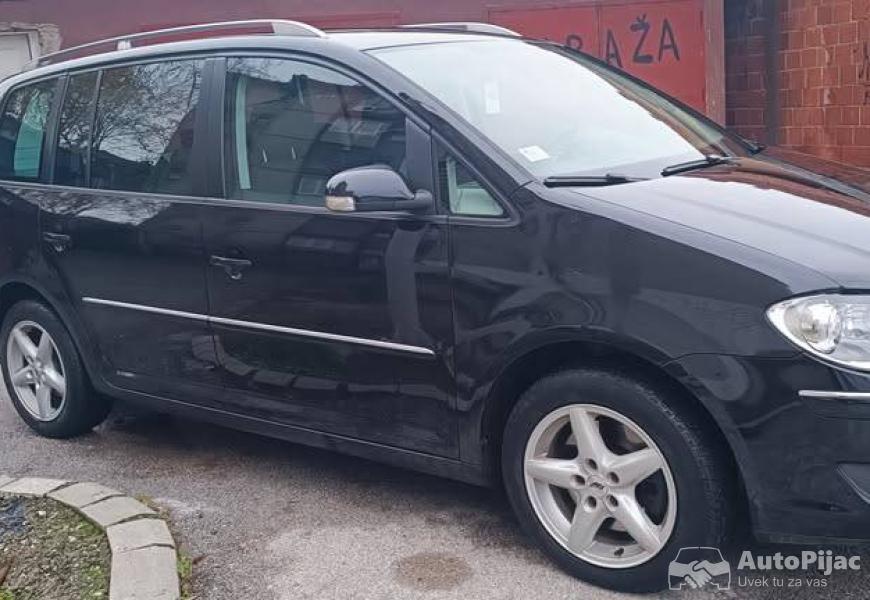 2006_volkswagen_touran_20_tdi_4_polovni_automobili_autopijac.rs