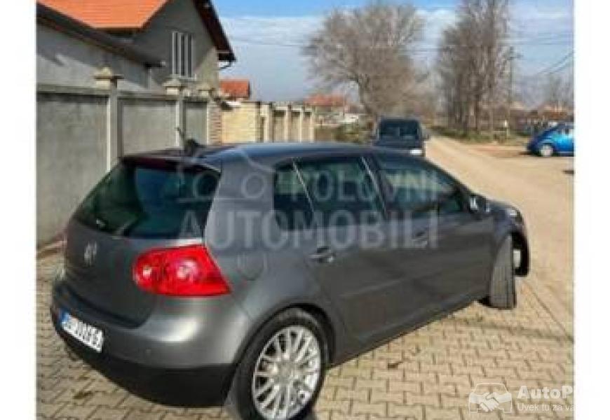 golf_5_moze_zamena_2_polovni_automobili_autopijac.rs