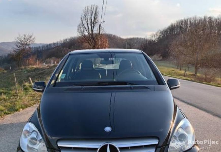 2008_mercedesbenz_bclass_3_polovni_automobili_autopijac.rs
