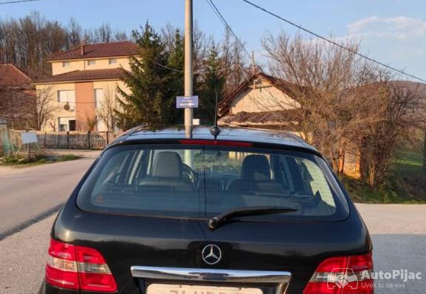 2008_mercedesbenz_bclass_6_polovni_automobili_autopijac.rs