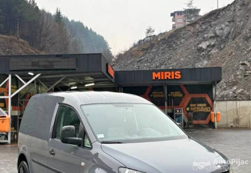 vw_caddy_16_tdi_1_polovni_automobili_autopijac.rs