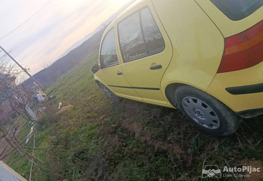 golf_mk4_2_polovni_automobili_autopijac.rs
