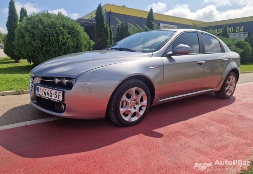 alfa_159_2_polovni_automobili_autopijac.rs