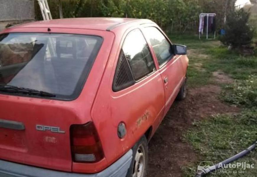 opel_suz_13_ohc_300e_4_polovni_automobili_autopijac.rs
