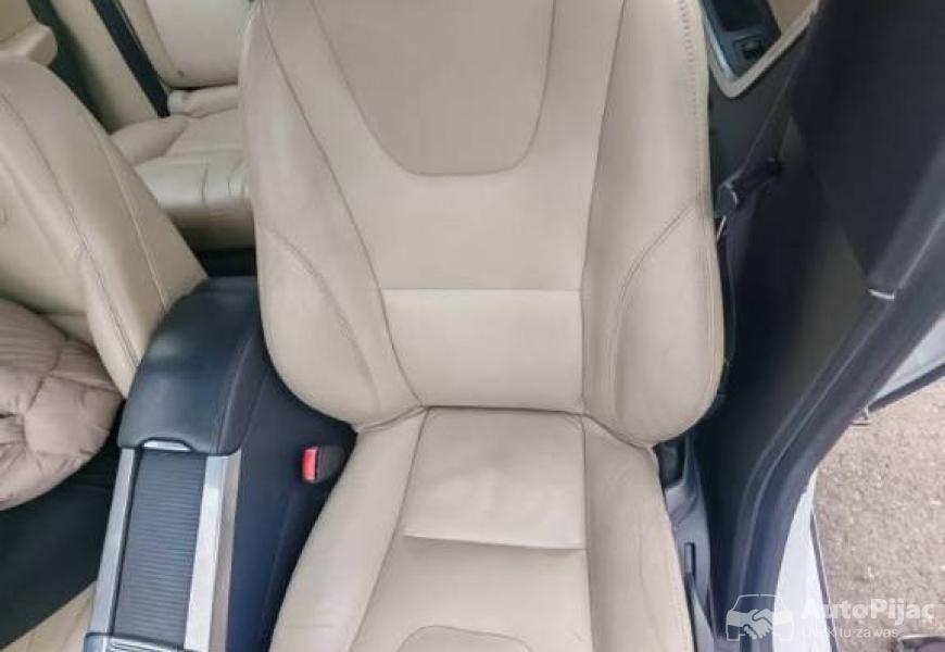 volvo_v60_14_polovni_automobili_autopijac.rs