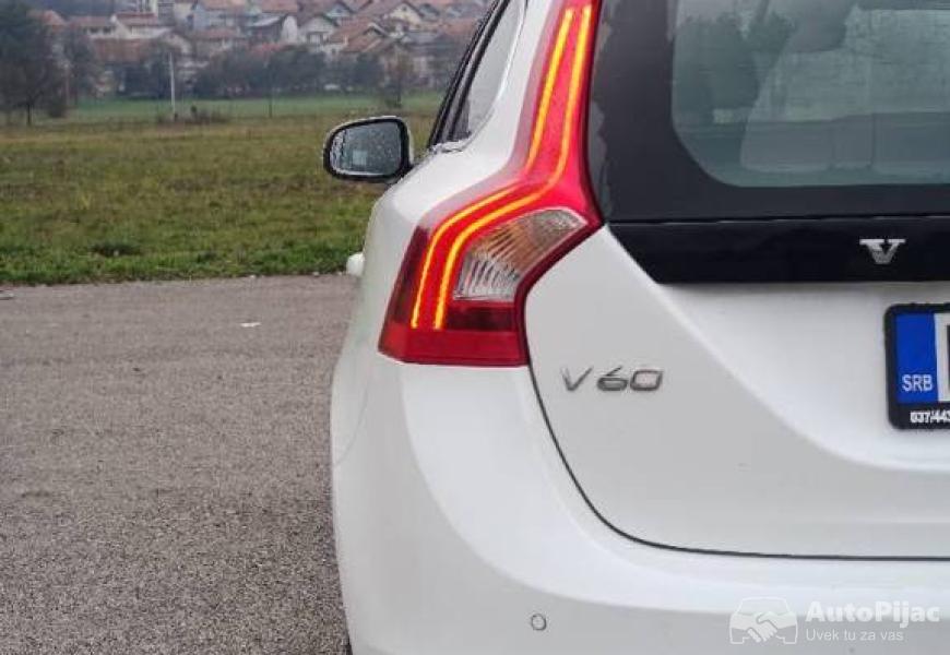 volvo_v60_6_polovni_automobili_autopijac.rs