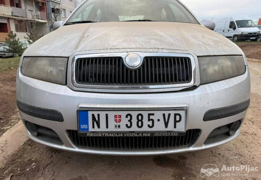 skoda_fabia_2006_godiste_19_6_polovni_automobili_autopijac.rs