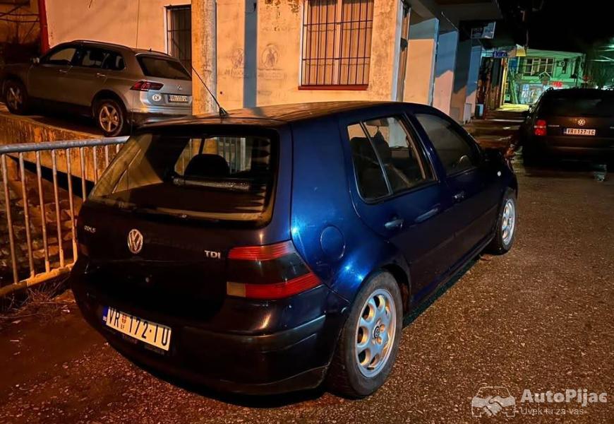 vw_golf_4_66kw_2001_4_polovni_automobili_autopijac.rs
