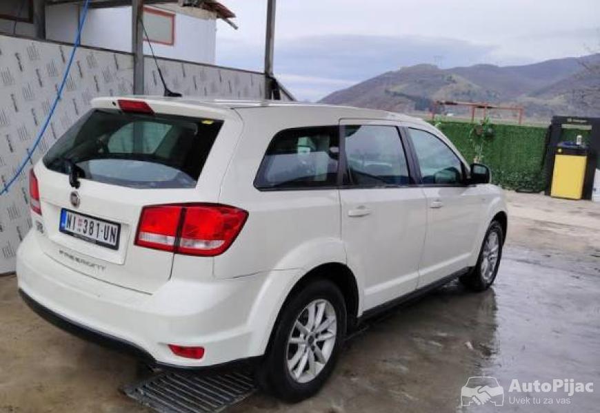 fiat_freemont_2013godiste_7sedista_3_polovni_automobili_autopijac.rs