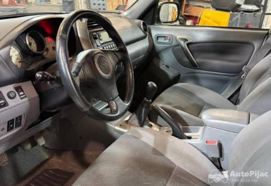 2003_toyota_rav4_6_polovni_automobili_autopijac.rs