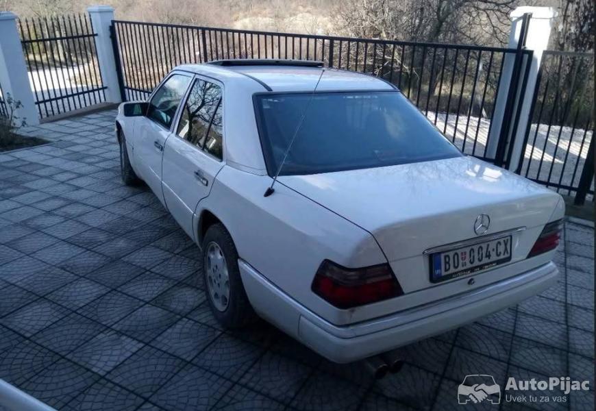 mercedes_w124_250_d_3_polovni_automobili_autopijac.rs