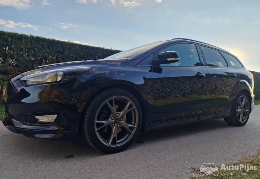 ford_focus_2016_st_line_oprema_4_polovni_automobili_autopijac.rs