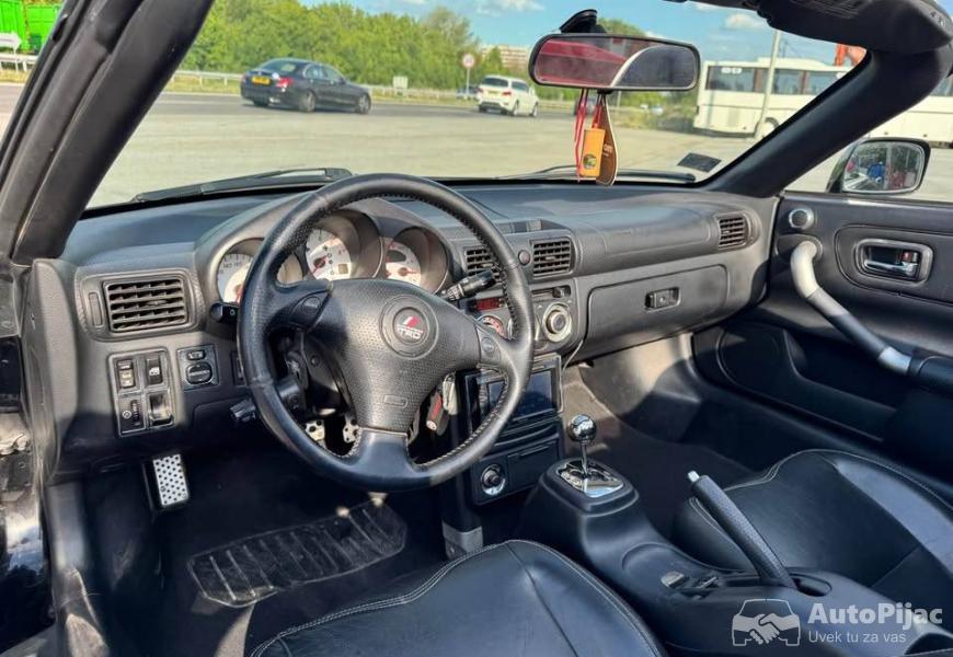 toyota_mr2_spyder_7_polovni_automobili_autopijac.rs