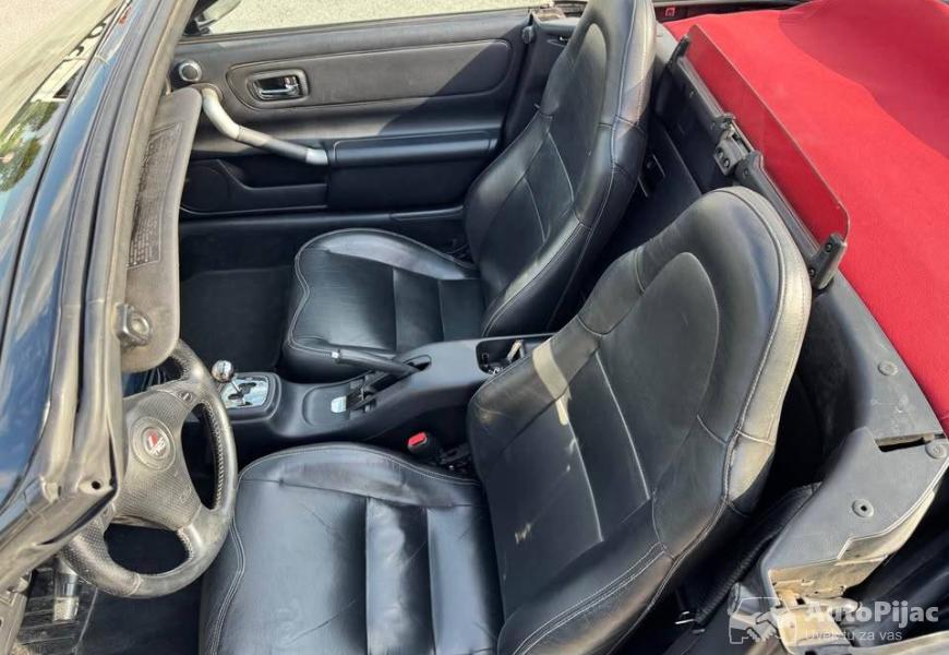 toyota_mr2_spyder_8_polovni_automobili_autopijac.rs