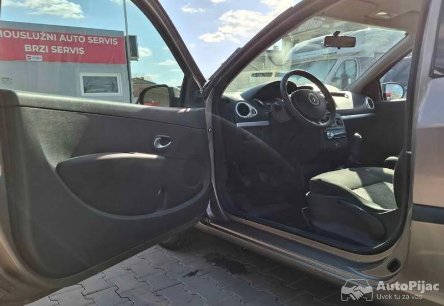 2010_renault_clio_12_polovni_automobili_autopijac.rs