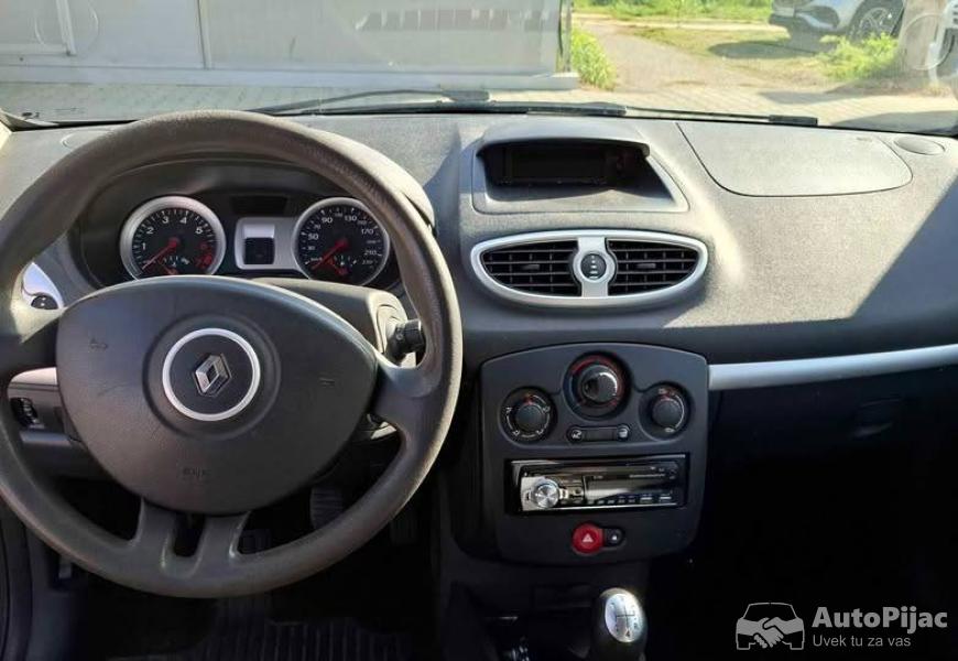 2010_renault_clio_13_polovni_automobili_autopijac.rs