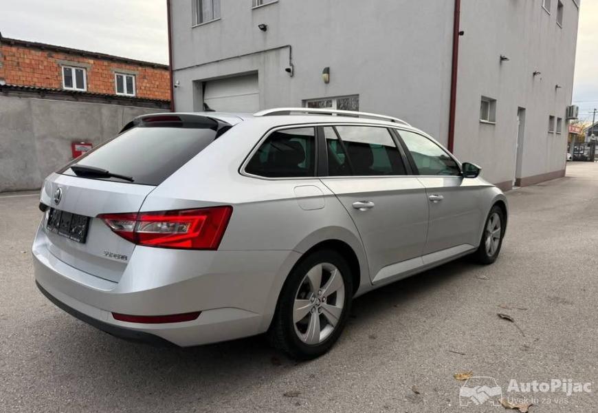 skoda_superb_2016_16_tdi_dsg_4_polovni_automobili_autopijac.rs