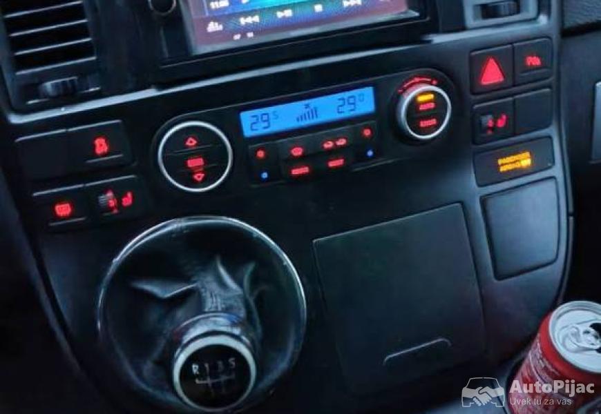 vw_multivan_25_tdi_modell_atlantis_11_polovni_automobili_autopijac.rs