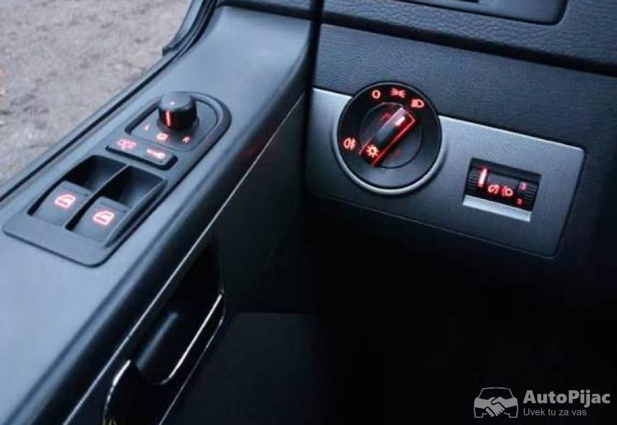 vw_multivan_25_tdi_modell_atlantis_12_polovni_automobili_autopijac.rs