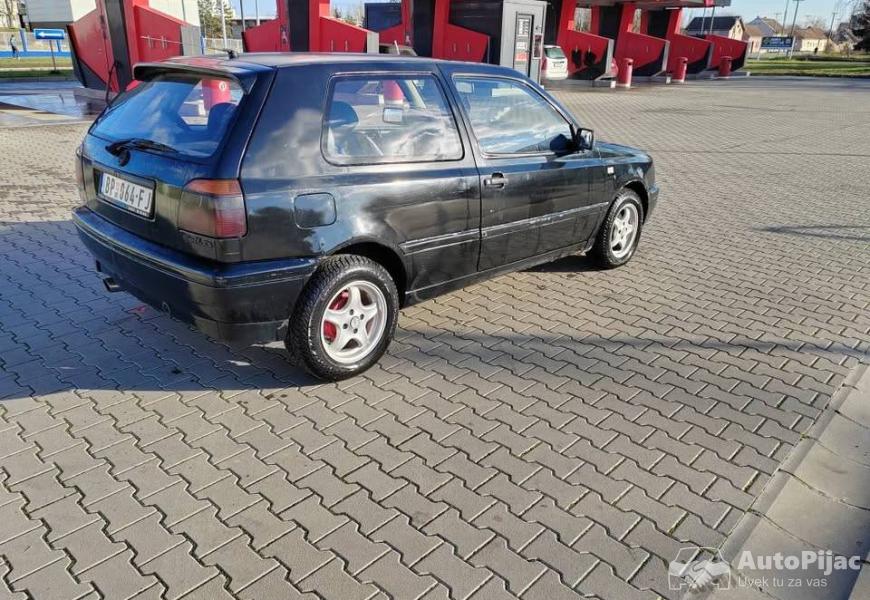 golf_3_14_benzin_11_polovni_automobili_autopijac.rs