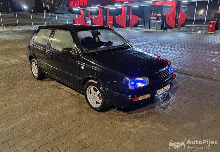 golf_3_14_benzin_1_polovni_automobili_autopijac.rs