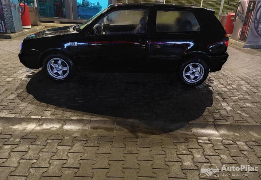 golf_3_14_benzin_4_polovni_automobili_autopijac.rs