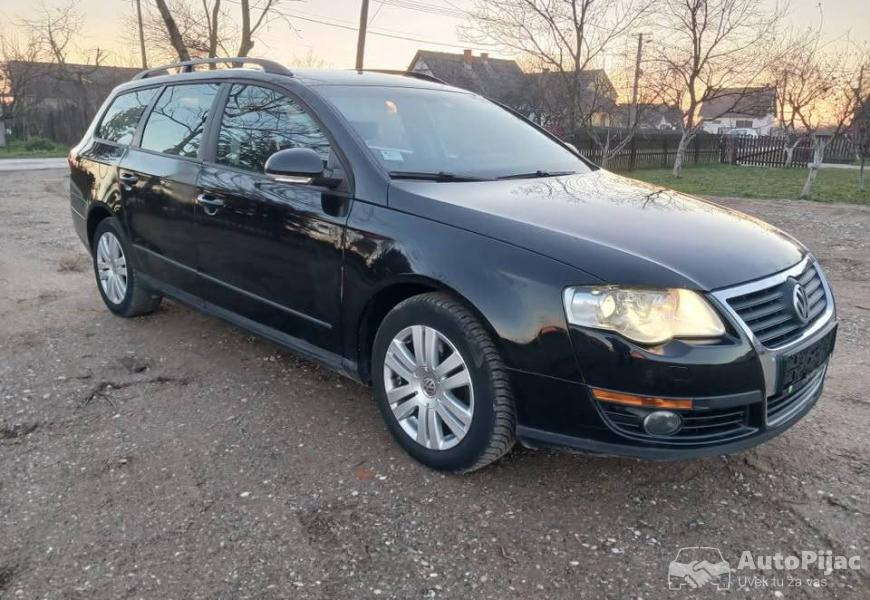 pasat_b6_2010_godina_4_polovni_automobili_autopijac.rs