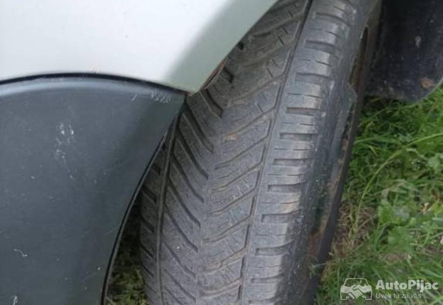 perfektan_autic_3_polovni_automobili_autopijac.rs