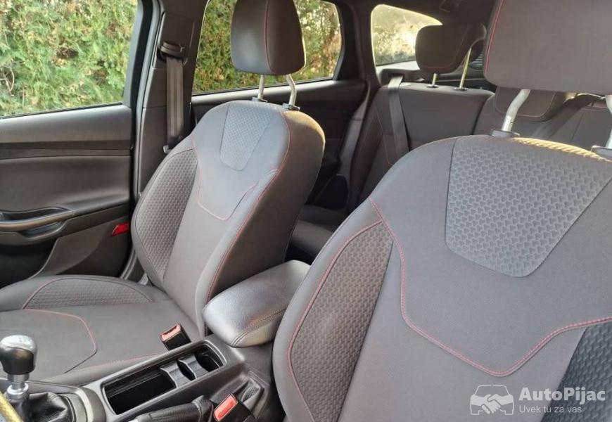 ford_focus_st_line_15_ecoboost_nov_14_polovni_automobili_autopijac.rs