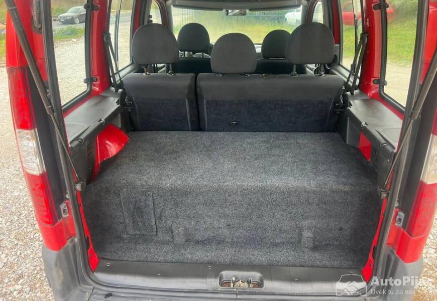 na_prodaju_fiat_doblo_2006god_16_benzinmetan_velik_8_polovni_automobili_autopijac.rs