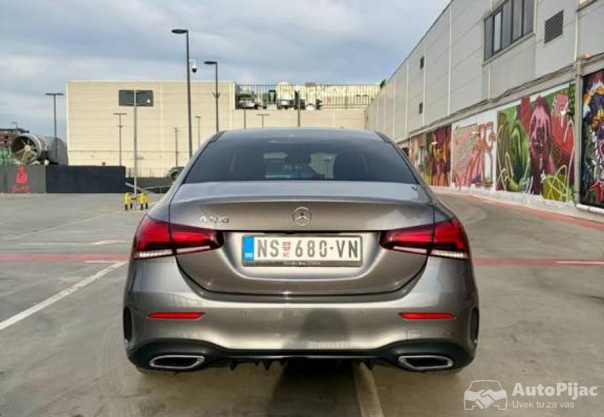 2022_mercedesbenz_a_180_amg_5_polovni_automobili_autopijac.rs
