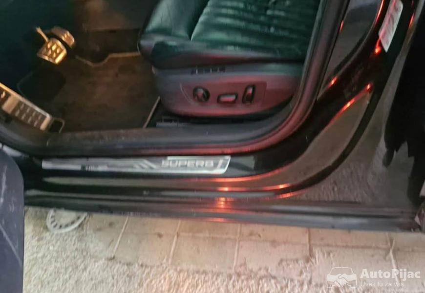 skoda_super_b_16dsg_panorama_2018g_bez_zamene_10_polovni_automobili_autopijac.rs