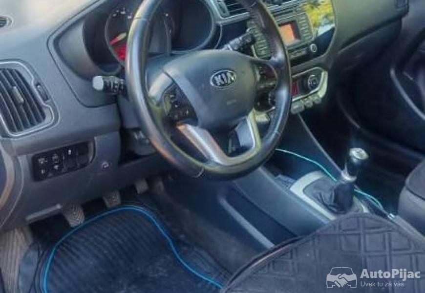 kia_rio_12_ex_tng_8_polovni_automobili_autopijac.rs