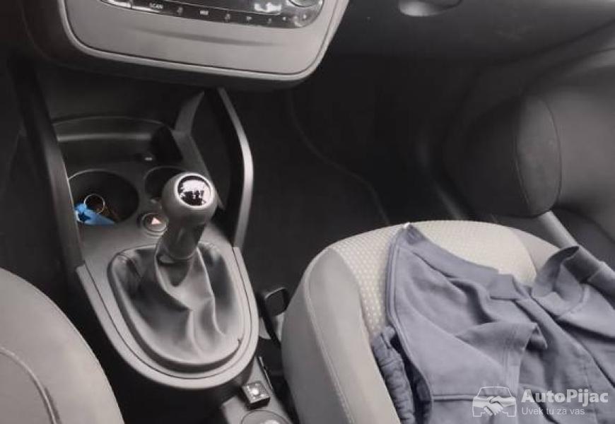 2010_seat_altea_10_polovni_automobili_autopijac.rs