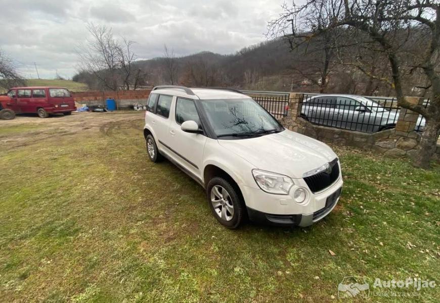 skoda_yeti_20_2013god_registrovana_godinu_dana_aut_4_polovni_automobili_autopijac.rs