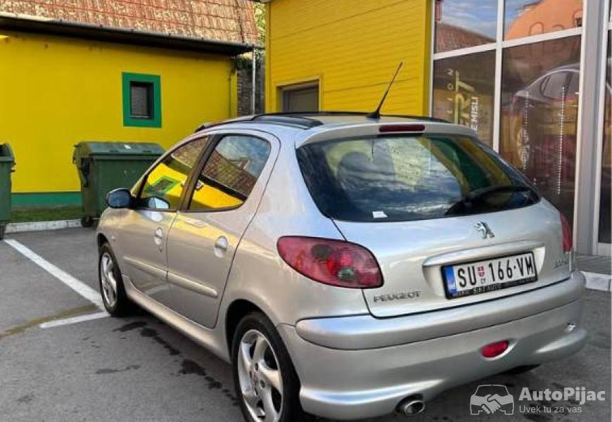 peugeot_206_16hdi_109ks_2005_5_polovni_automobili_autopijac.rs