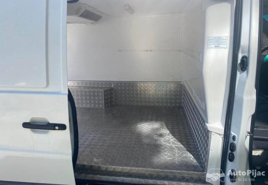 mercedes_vito_110_cdi_7_polovni_automobili_autopijac.rs
