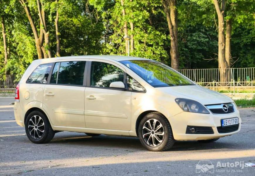 opel_zafira_19_cdti_automatik_2_polovni_automobili_autopijac.rs