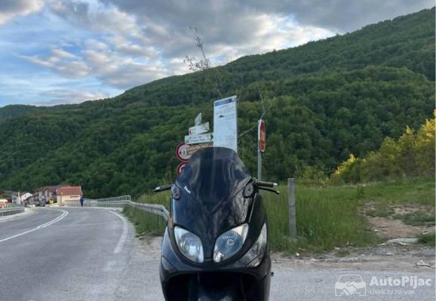 tmax_500_full_malosii_6_polovni_automobili_autopijac.rs