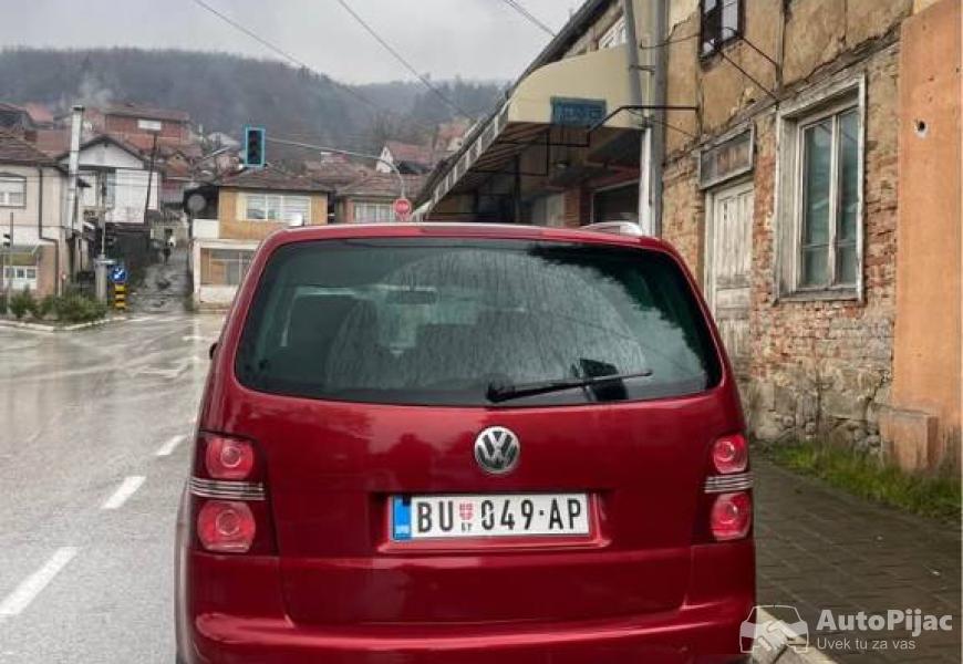 vw_touran_20_dsg_automatik_2_polovni_automobili_autopijac.rs