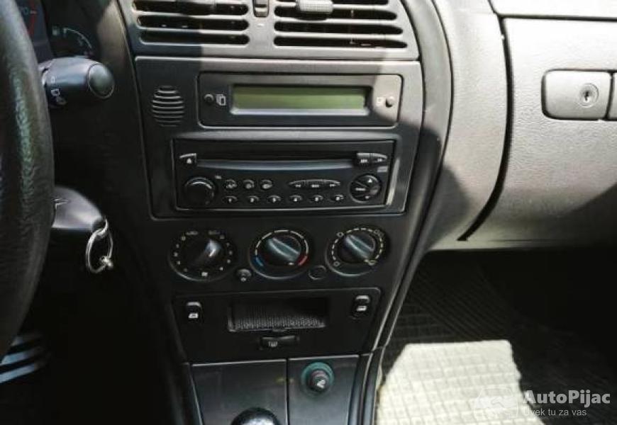 prodajem_citroen_xsaru_2003godiste_16_benzinplin_c_8_polovni_automobili_autopijac.rs