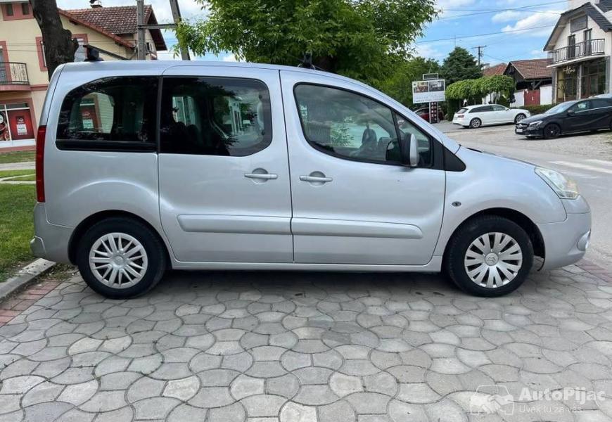citroen_berlingo_2008god_16_dizel_7_polovni_automobili_autopijac.rs