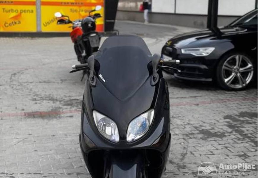 tmax_500_full_malosii_9_polovni_automobili_autopijac.rs