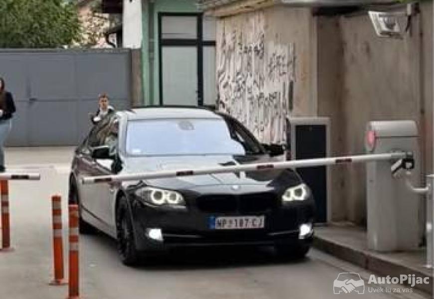 f10_30d_tek_regvlasnik_197000kmprva_bojafull_oprem_1_polovni_automobili_autopijac.rs