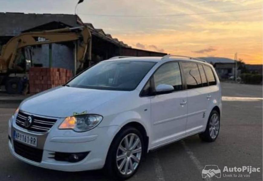 volkswagen_touran_rline_20_tdi_dsg_2009_godiste_to_3_polovni_automobili_autopijac.rs